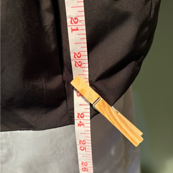 Women’s black 3/4 length satin jacket size 10 - Picture 6 of 12